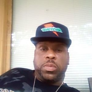 Meet your Posher, Deon